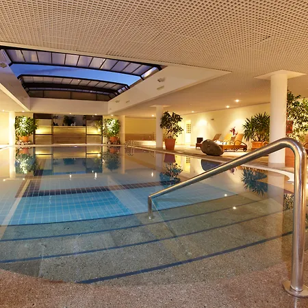 Aparthotel The Porto Mare - Portobay Funchal (Madeira)