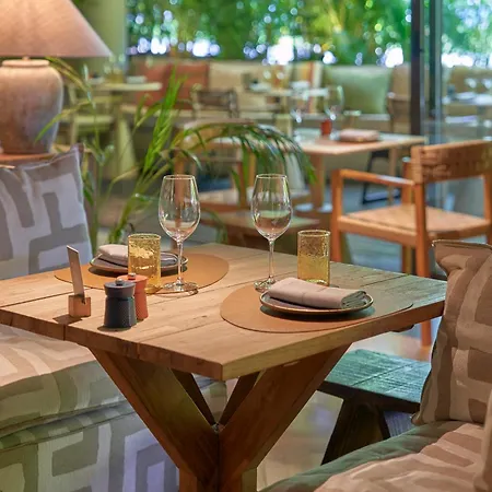 Aparthotel The Porto Mare - Portobay Funchal (Madeira)